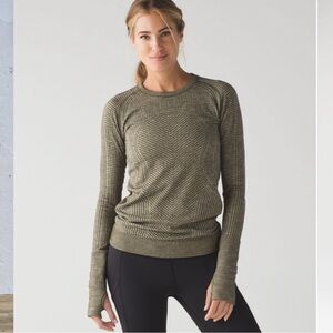 Lululemon Rest Less Pullover Long Sleeve Sz 10